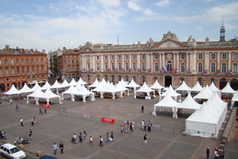 Montage Plancher pour Tente Silhouette, Château de Pennautier