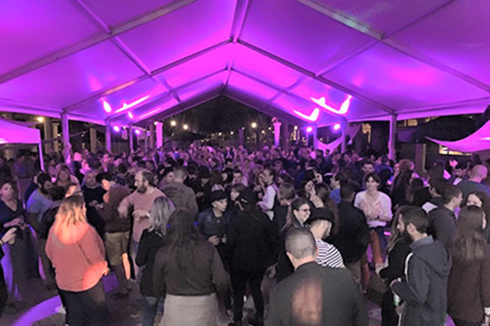 Montage Plancher pour Tente Silhouette, Château de Pennautier