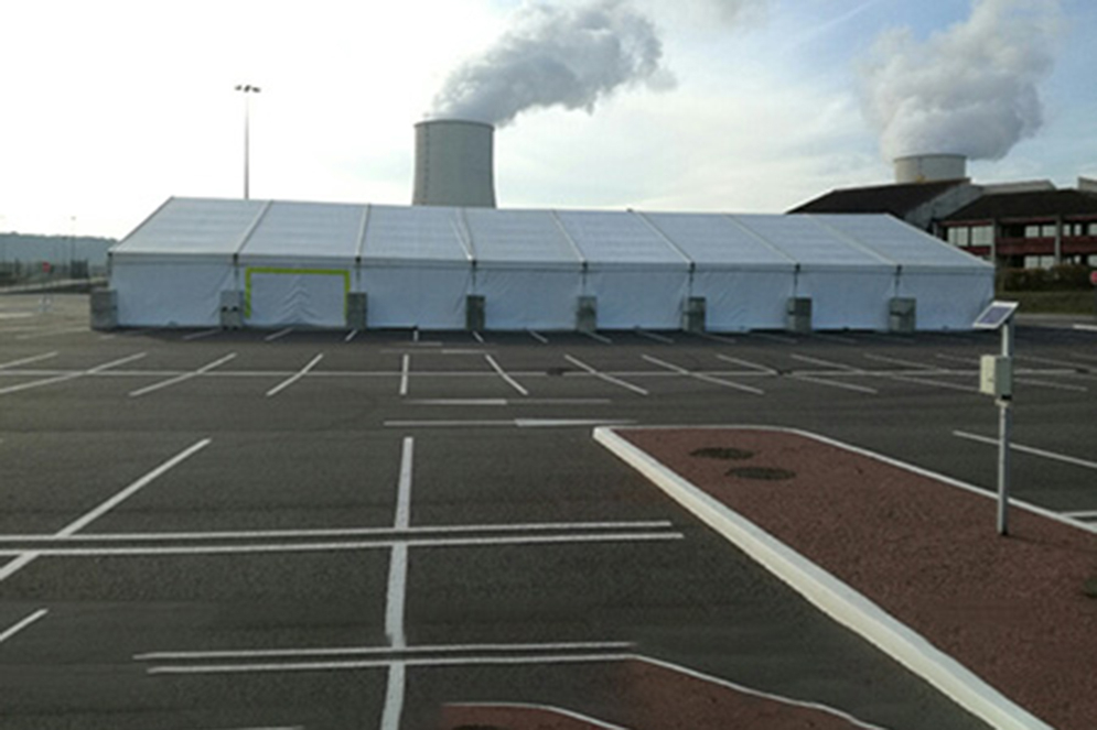 Montage Plancher pour Tente Silhouette, Château de Pennautier